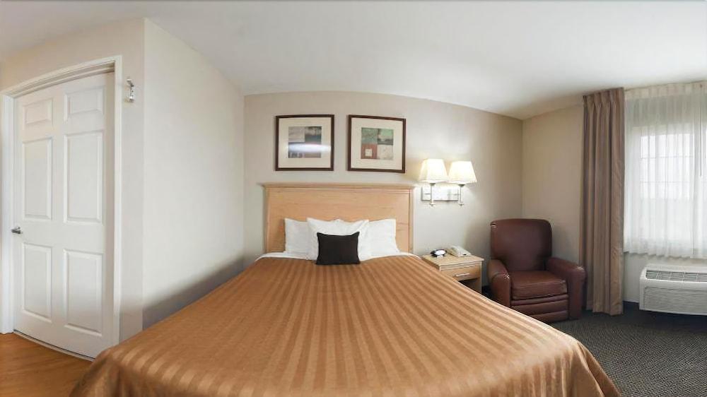 Candlewood Suites Milwaukee Brown Deer, An Ihg Hotel Kültér fotó