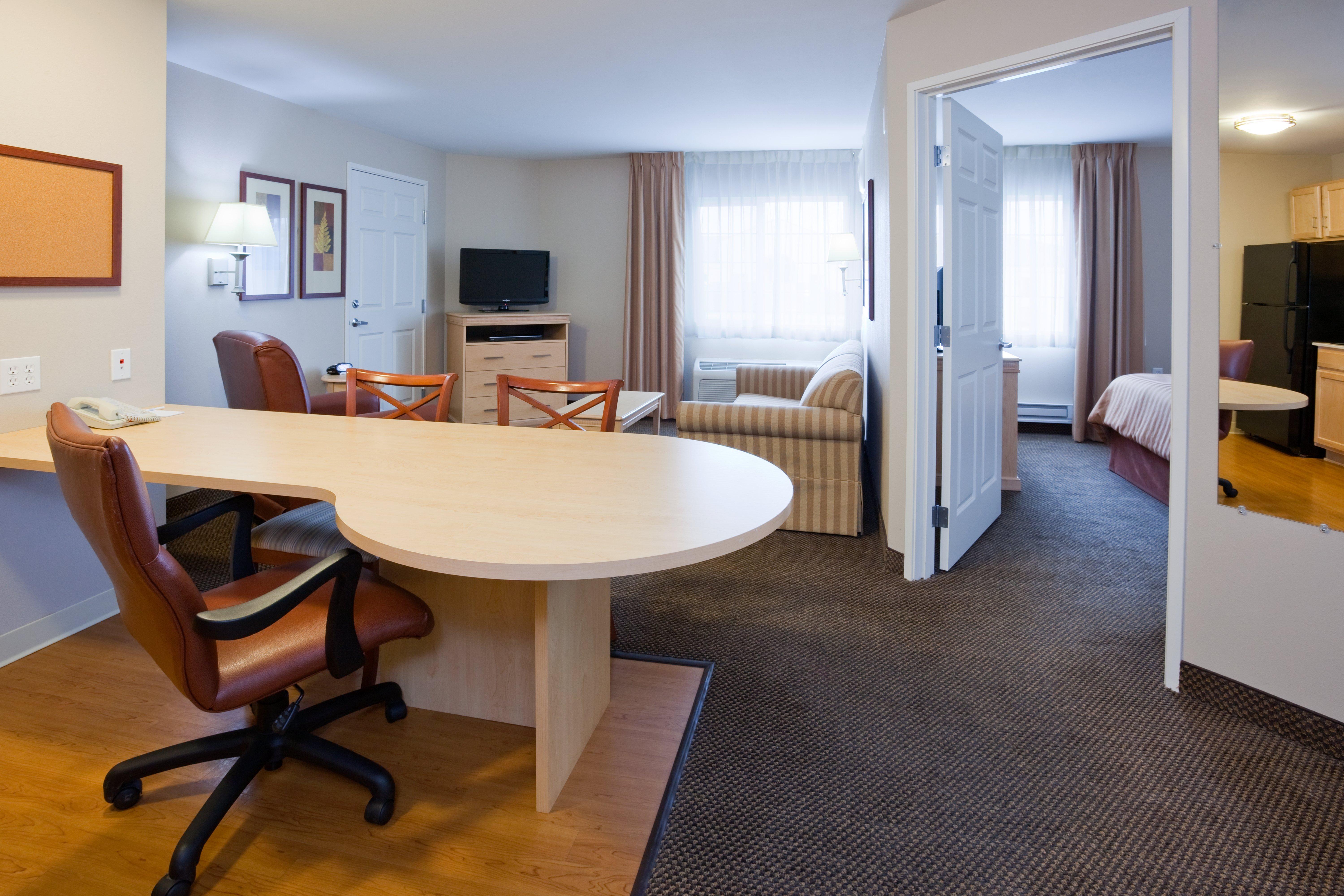 Candlewood Suites Milwaukee Brown Deer, An Ihg Hotel Kültér fotó